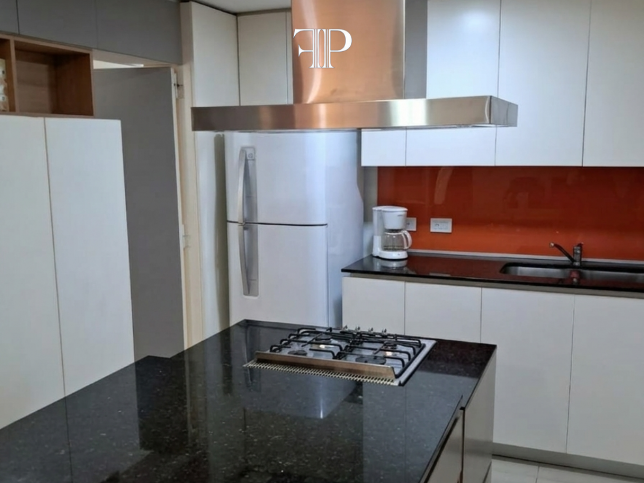 Venta Semipiso en Zona Av.Colon