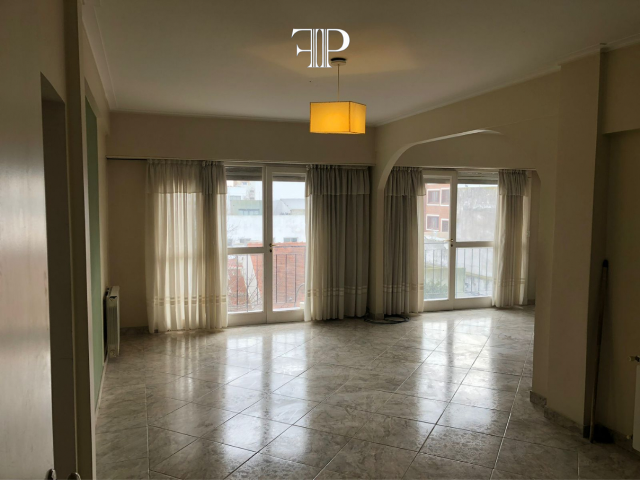 DEPARTAMENTO CINCO AMBIENTES BARRIO SAN JUAN 