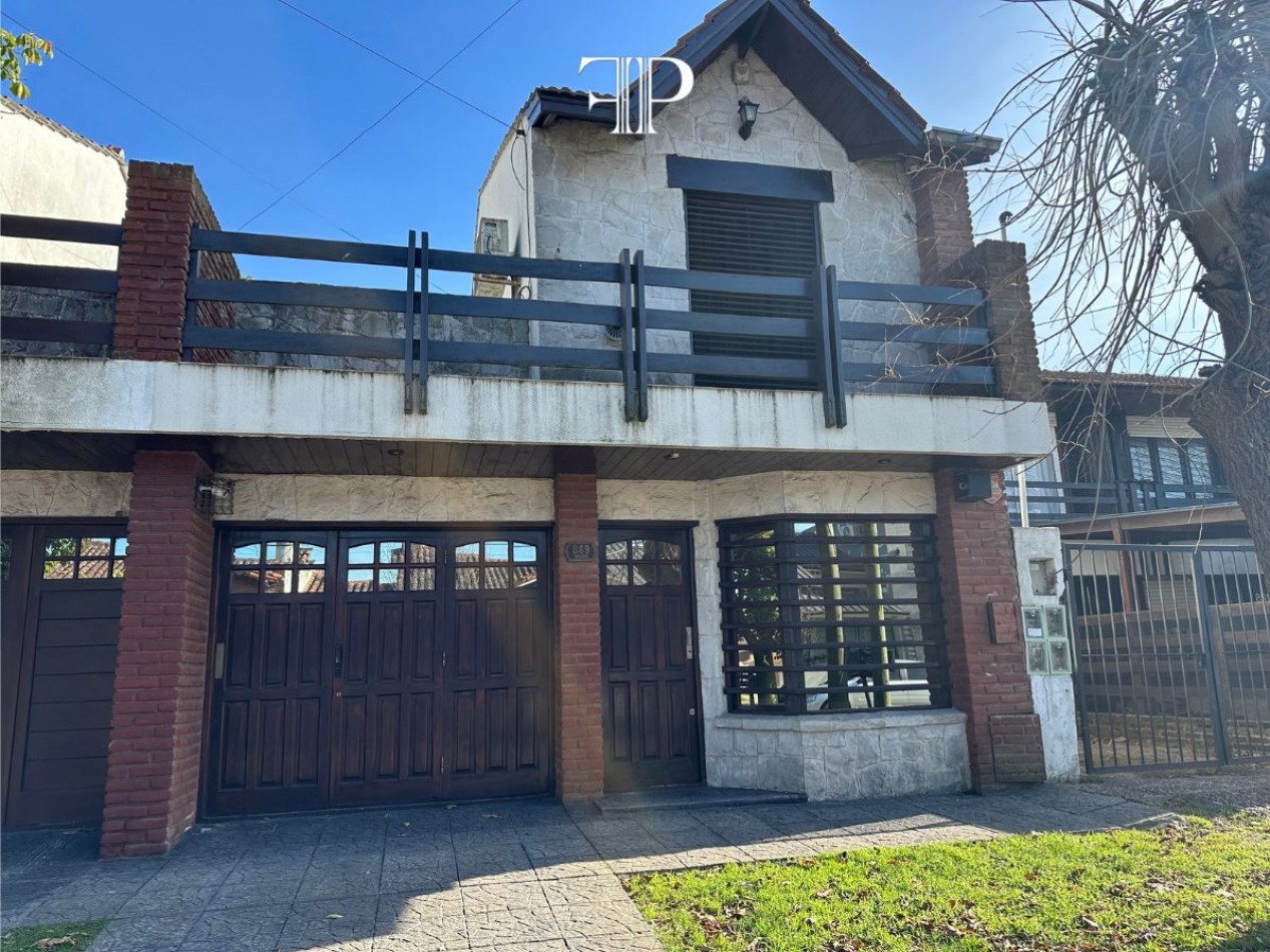 Venta de Duplex en Barrio Villa Primera