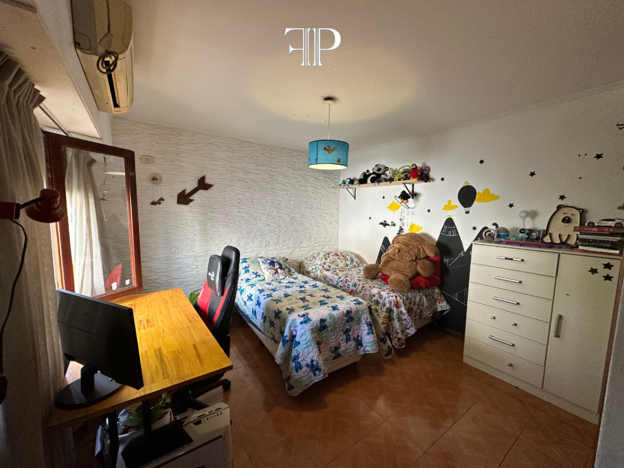 Venta de Duplex en Barrio Villa Primera