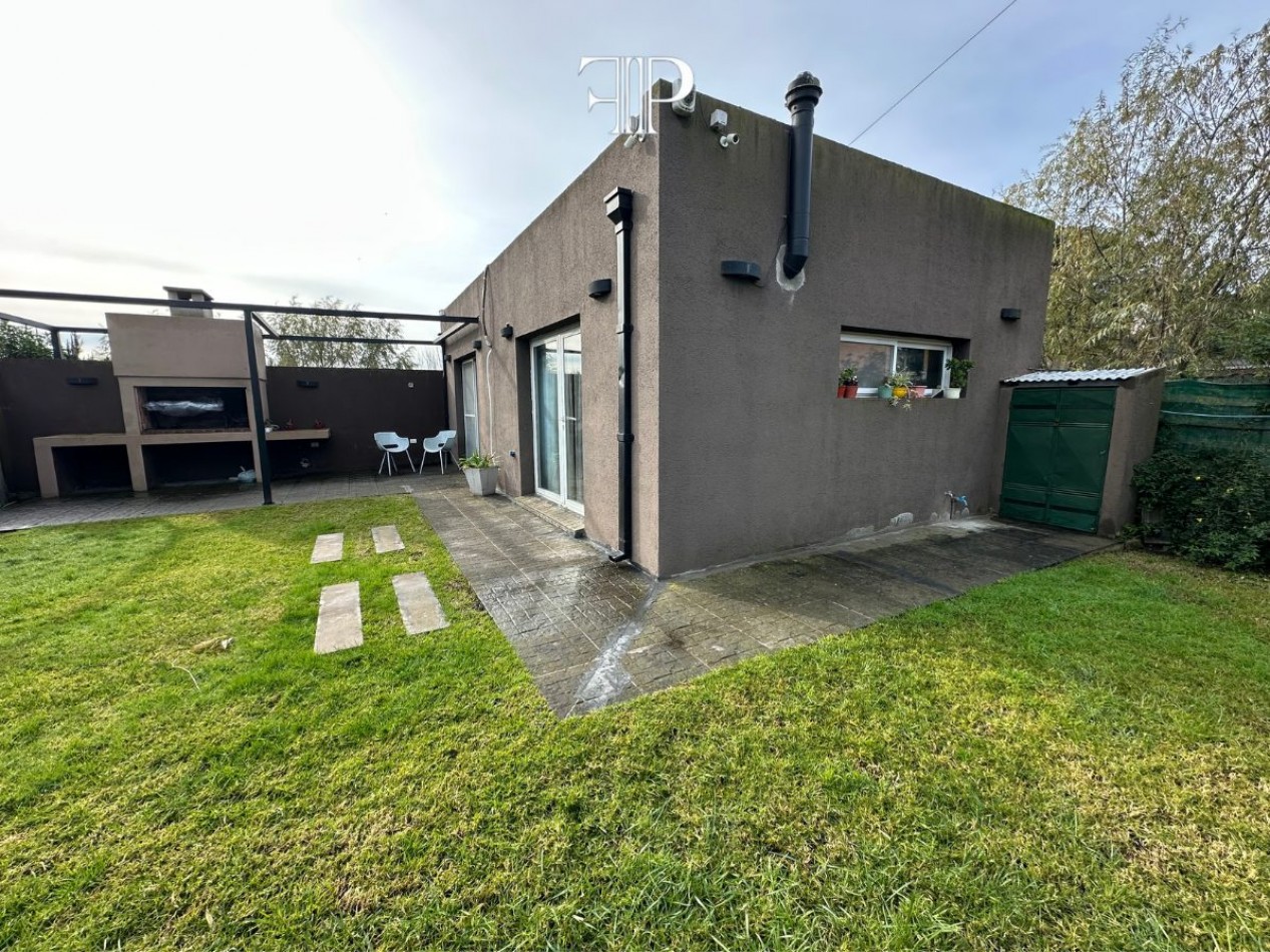 Casa en Zona Los Acantilados 