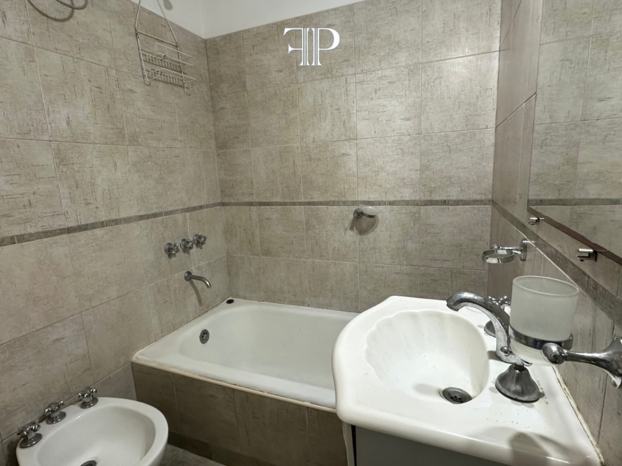 Alquiler Departamento en Zona Plaza Colon