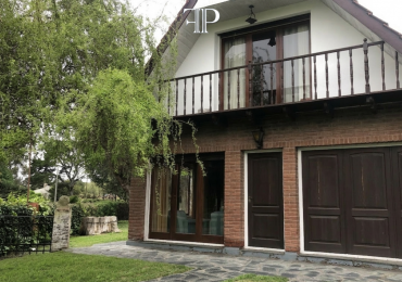 VENTA CASA EN MAR CHIQUITA